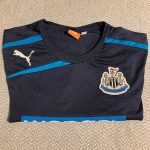 PUMA Soccer jersey Newcastle Medium size